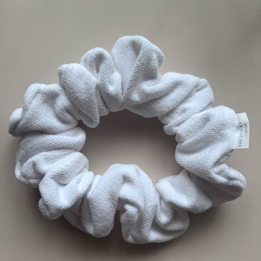 White Mat Tie Srunchie