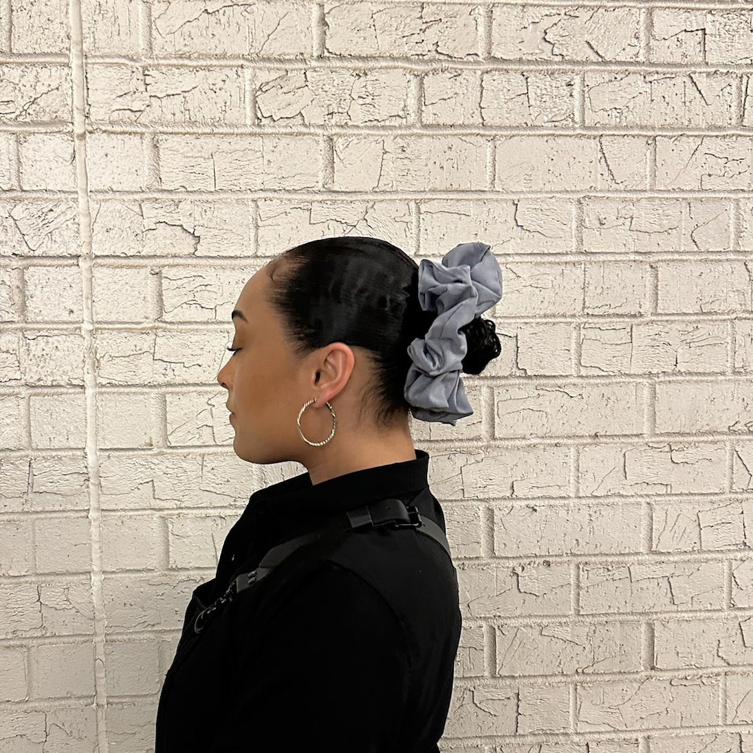 Grey Polyester Scrunchie (M)